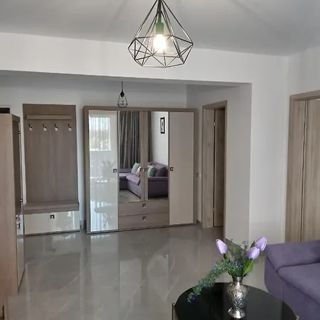 Apartament Gabriella'S Home Oradea Exterior photo