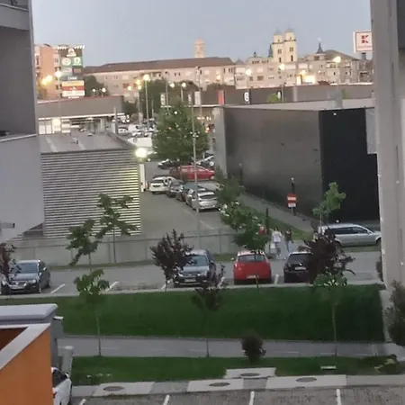 Apartament Gabriella'S Home Oradea Exterior photo